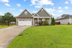 502 Bluff View Ln, Swansboro, NC 28584 - Photo 2