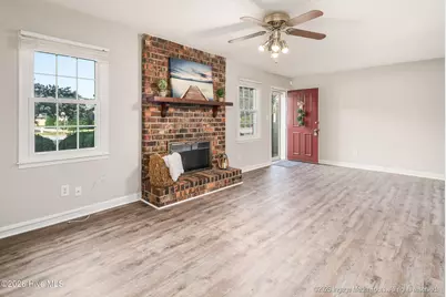 32 Scott Street, Greenville, NC 27858 - Photo 4