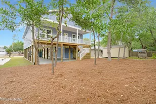 152 NE 1st St, Oak Island, NC 28465 - Photo 32