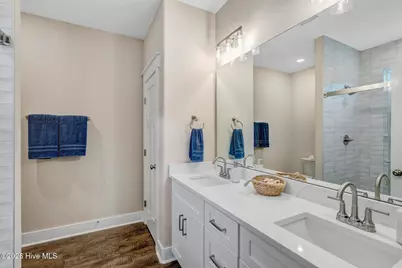 152 NE 1st Street, Oak Island, NC 28465 - Photo 18