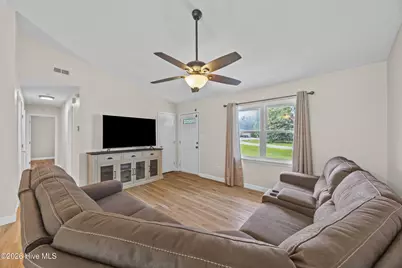 102 Natalie Lane, Hubert, NC 28539 - Photo 2