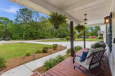 245 Barrington Ridge, Bogue, NC 28570 - Photo 2