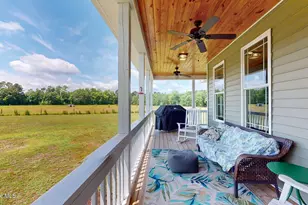 708 N Sunset St, Atkinson, NC 28421 - Photo 10