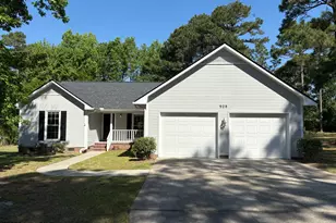 928 E Winds Ln, Fayetteville, NC 28311 - Photo 1