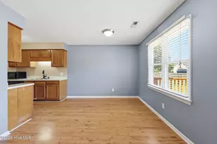 303 Plateau Dr, Greenville, NC 27858 - Photo 10