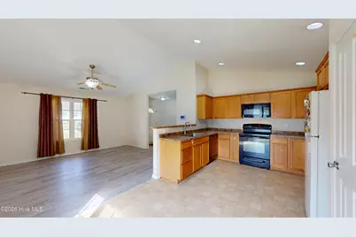148 Forbes Estates Drive, Jacksonville, NC 28540 - Photo 6