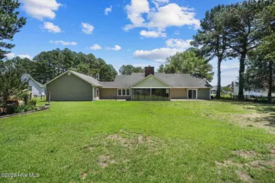 3905 Central Heights Road, Goldsboro, NC 27434 - Photo 6