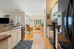 520 Catamaran Dr, Wilmington, NC 28412 - Photo 12