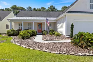 520 Catamaran Dr, Wilmington, NC 28412 - Photo 2
