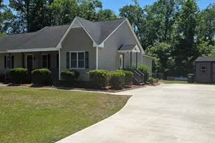 113 Lakeland Dr, Washington, NC 27889 - Photo 2