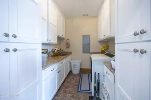 111 N Church St, Newton Grove, NC 28366 - Photo 28