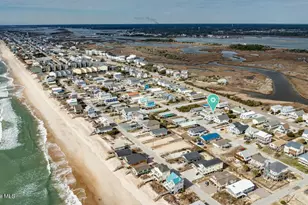1207 N Topsail Dr, Surf City, NC 28445 - Photo 20