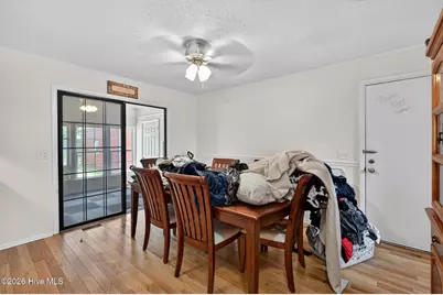 511 W St George Street, Southport, NC 28461 - Photo 8