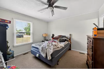 511 W St George Street, Southport, NC 28461 - Photo 10