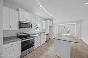 355 Glendale Arbor Dr SW, Ocean Isle Beach, NC 28469 - Photo 8