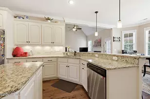 2822 Sunnyvale Dr, Winterville, NC 28590 - Photo 14