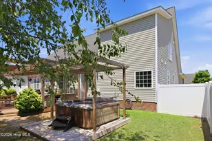 2822 Sunnyvale Dr, Winterville, NC 28590 - Photo 8