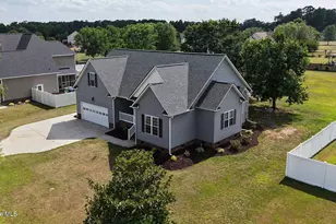 618 Broadmoor Ct, Grimesland, NC 27837 - Photo 48