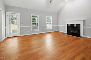 618 Broadmoor Ct, Grimesland, NC 27837 - Photo 32