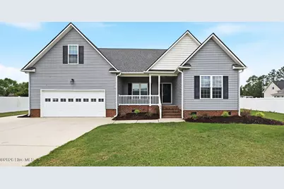 618 Broadmoor Court, Grimesland, NC 27837 - Photo 1