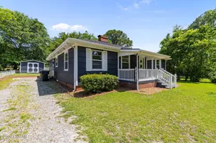 910 Pittman St, Goldsboro, NC 27530 - Photo 2