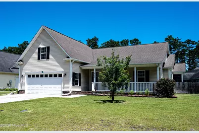 202 Croatan Woods Drive, New Bern, NC 28562 - Photo 2