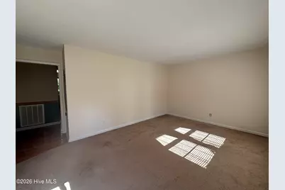415 S McNeil Street, Burgaw, NC 28425 - Photo 4