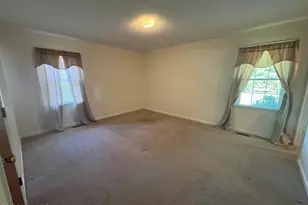 415 S Mcneil St, Burgaw, NC 28425 - Photo 16