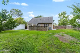 6301 Spicewood St, Wilmington, NC 28405 - Photo 14