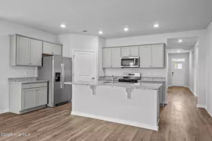 201 Jones Rdg Ln, Newport, NC 28570 - Photo 6