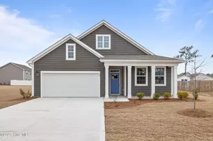 201 Jones Rdg Ln, Newport, NC 28570 - Photo 1