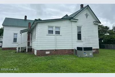 115 E Station Street, Mount Olive, NC 28365 - Photo 12