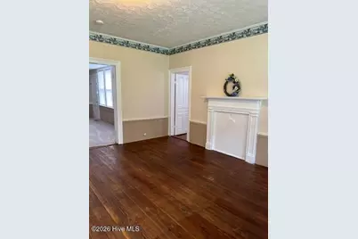 115 E Station Street, Mount Olive, NC 28365 - Photo 2