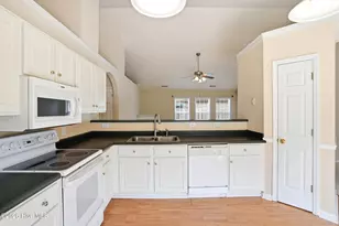5304 Sun Coast Dr, Wilmington, NC 28411 - Photo 10