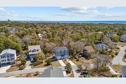 310 Lord Berkeley Drive, Emerald Isle, NC 28594 - Photo 4