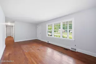101 Heritage St, Greenville, NC 27858 - Photo 6