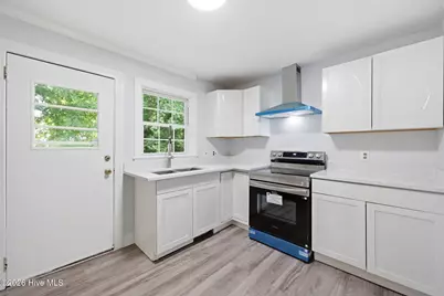 101 Heritage Street, Greenville, NC 27858 - Photo 10