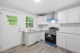 101 Heritage St, Greenville, NC 27858 - Photo 10