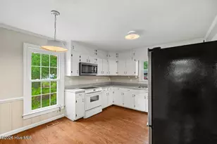 309 Forest Grove Ave, Jacksonville, NC 28540 - Photo 8