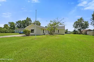 1017 Jennifer Dr, Jacksonville, NC 28546 - Photo 1