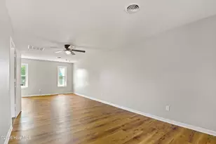 1017 Jennifer Dr, Jacksonville, NC 28546 - Photo 14