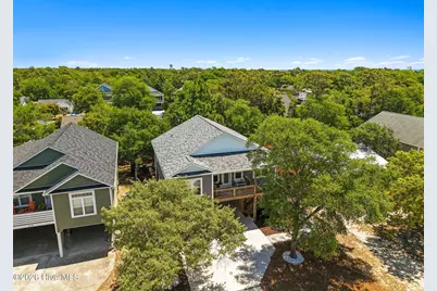 116 NE 12th Street, Oak Island, NC 28465 - Photo 6