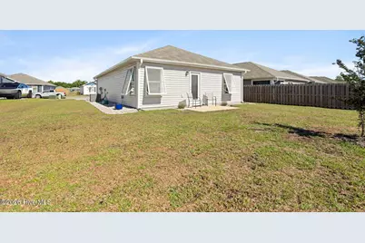 316 Cleat Drive, Surf City, NC 28445 - Photo 4