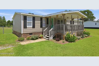 204 Kings Parkway, Hubert, NC 28539 - Photo 2