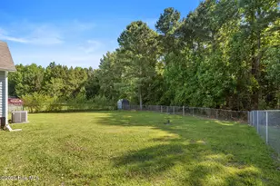 382 Riggs Rd, Hubert, NC 28539 - Photo 28