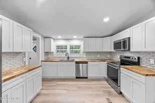 219 Lanier Ave, Rocky Point, NC 28457 - Photo 10