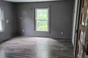 714 Leak St, Rockingham, NC 28379 - Photo 6