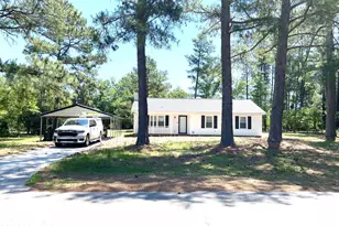 11821 Cypress Dr, Laurinburg, NC 28352 - Photo 1