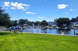 31 Pier Pointe, New Bern, NC 28562 - Photo 2