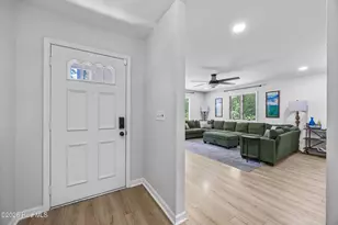303 Long Leaf Dr, Hampstead, NC 28443 - Photo 6
